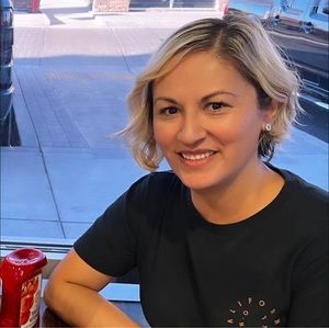 Meet your Posher, Victoria